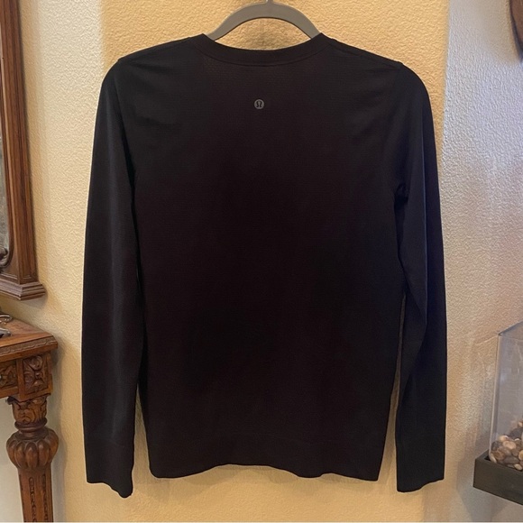 LULULEMON Women Black Swiftly Tech Athletic Long Sleeve Shirt Size 6 - Picture 3 of 5